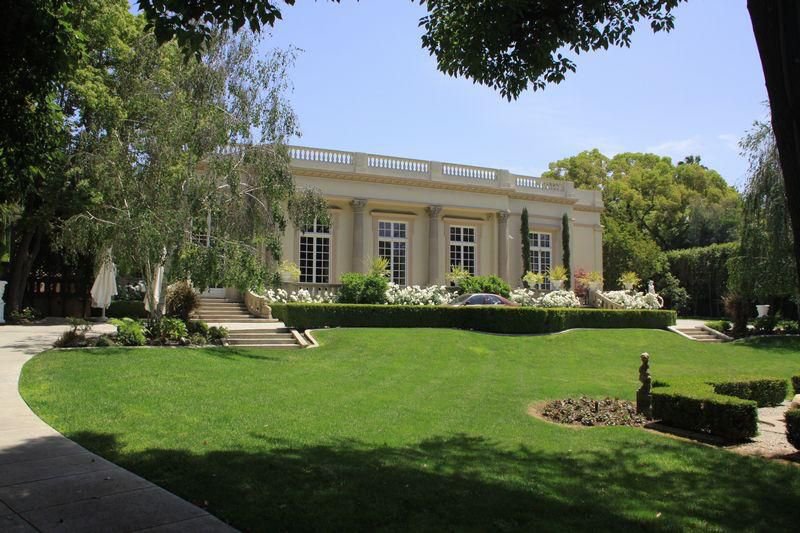 Stunning Private Estate Pasadena