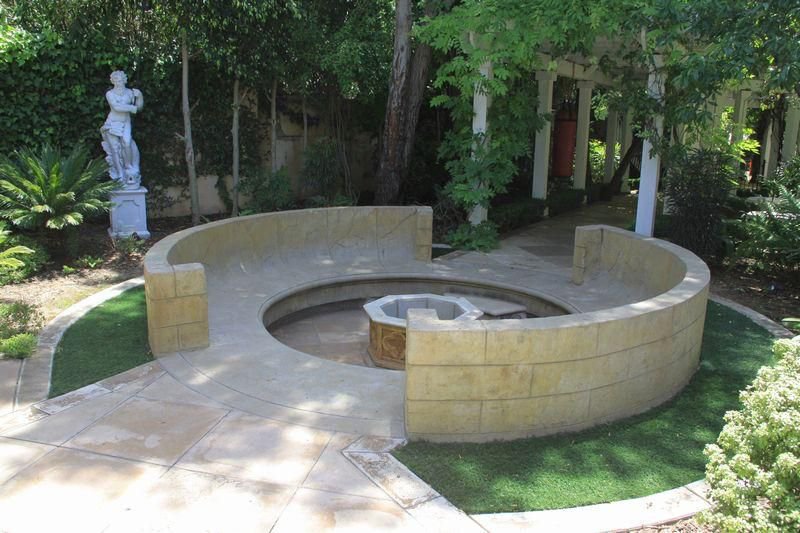 Stunning Private Estate Pasadena