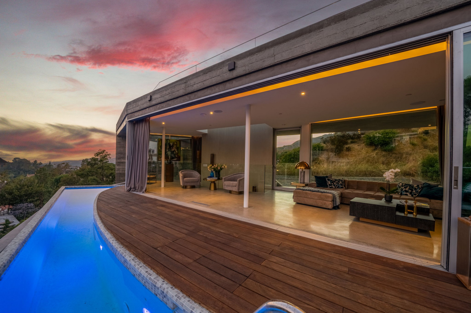 Modern Home Events Hollywood Hills