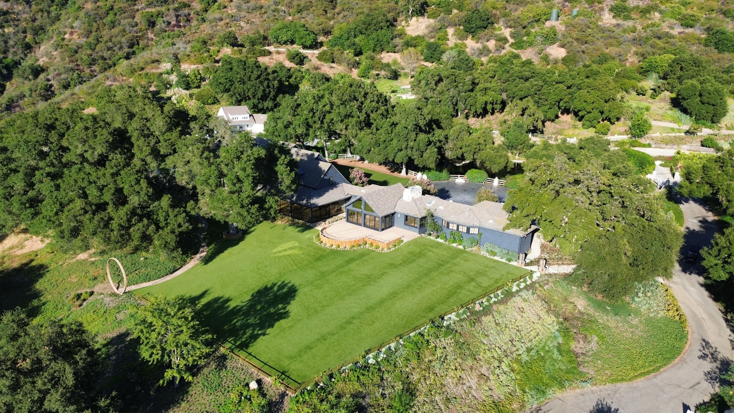 dji_fly_20240911_172630_907_1726100984189_photo_optimized copy