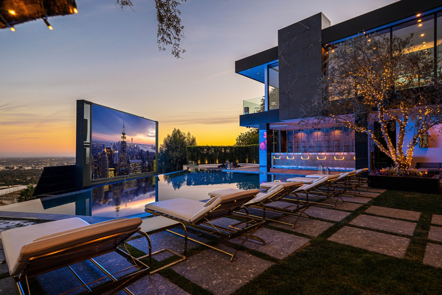 Why Fortune 500 Companies Are Choosing Private Estates for Corporate Events