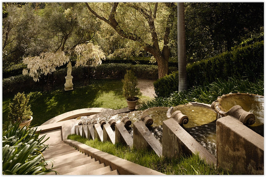 Formal garden water feature at C199-BA Bel Air private estate