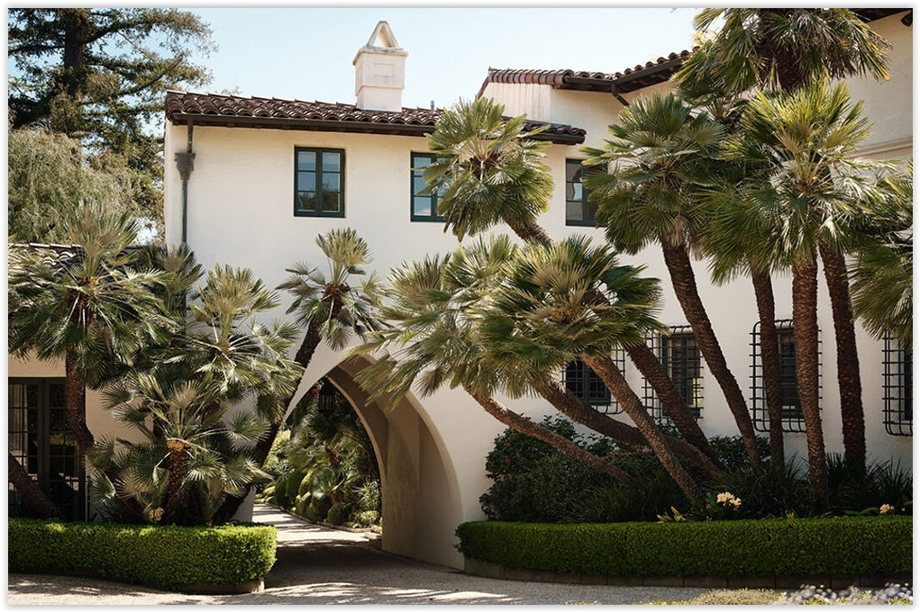 C199-BA Arched Estate Entrance